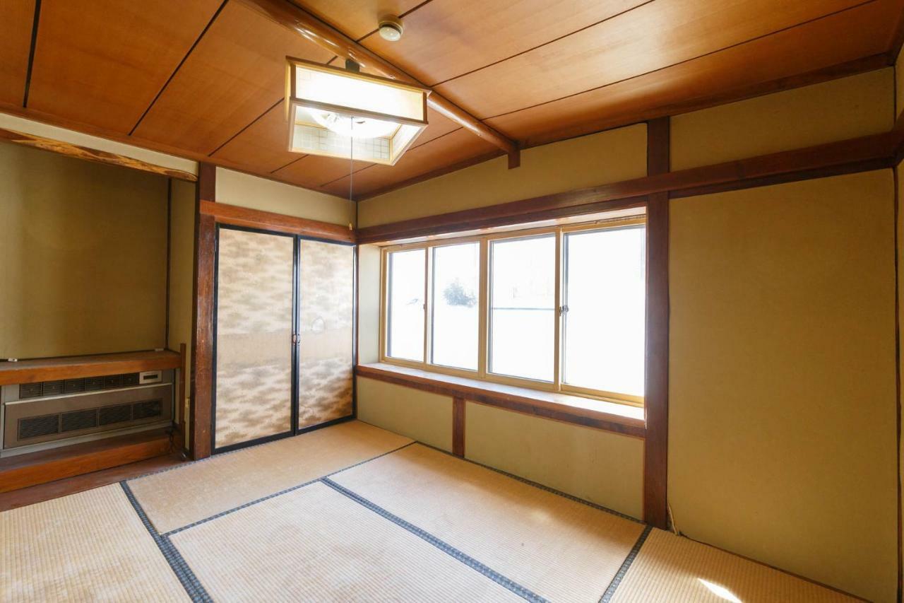 柏屋旅館＜シェアハウス&ゲストハウス＞ Szaku Kültér fotó